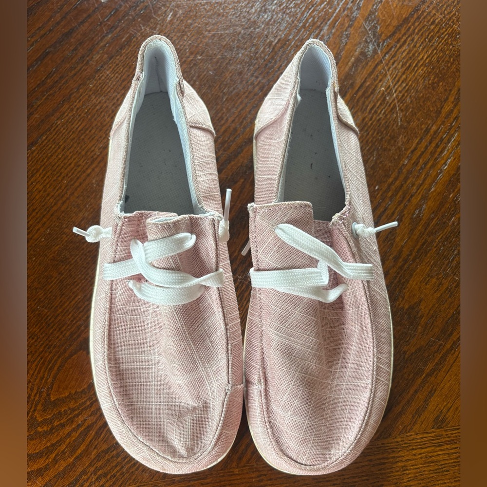 Pink Casual Slip-On Shoes